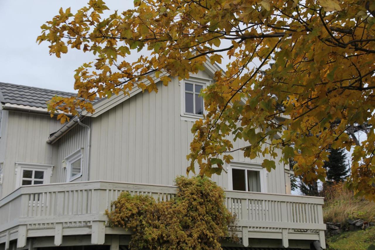 Hus Pa Vakre Ramberg Fra 1904 Villa ภายนอก รูปภาพ